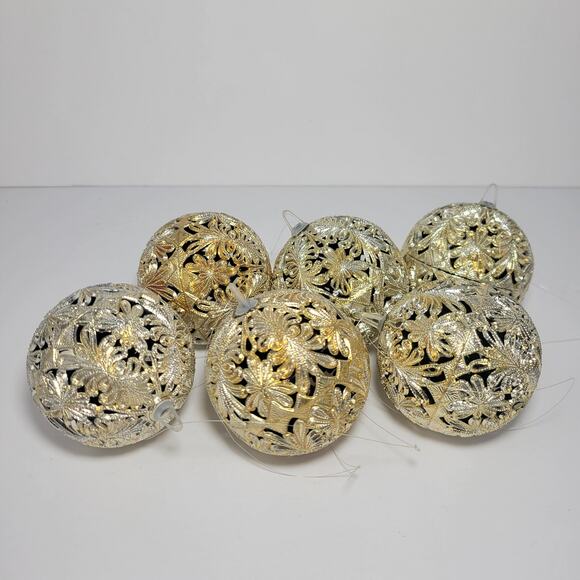 6 Gold Vintage 1980s Christmas 3D Holiday Ornament Bulbs - Picture 1 of 4